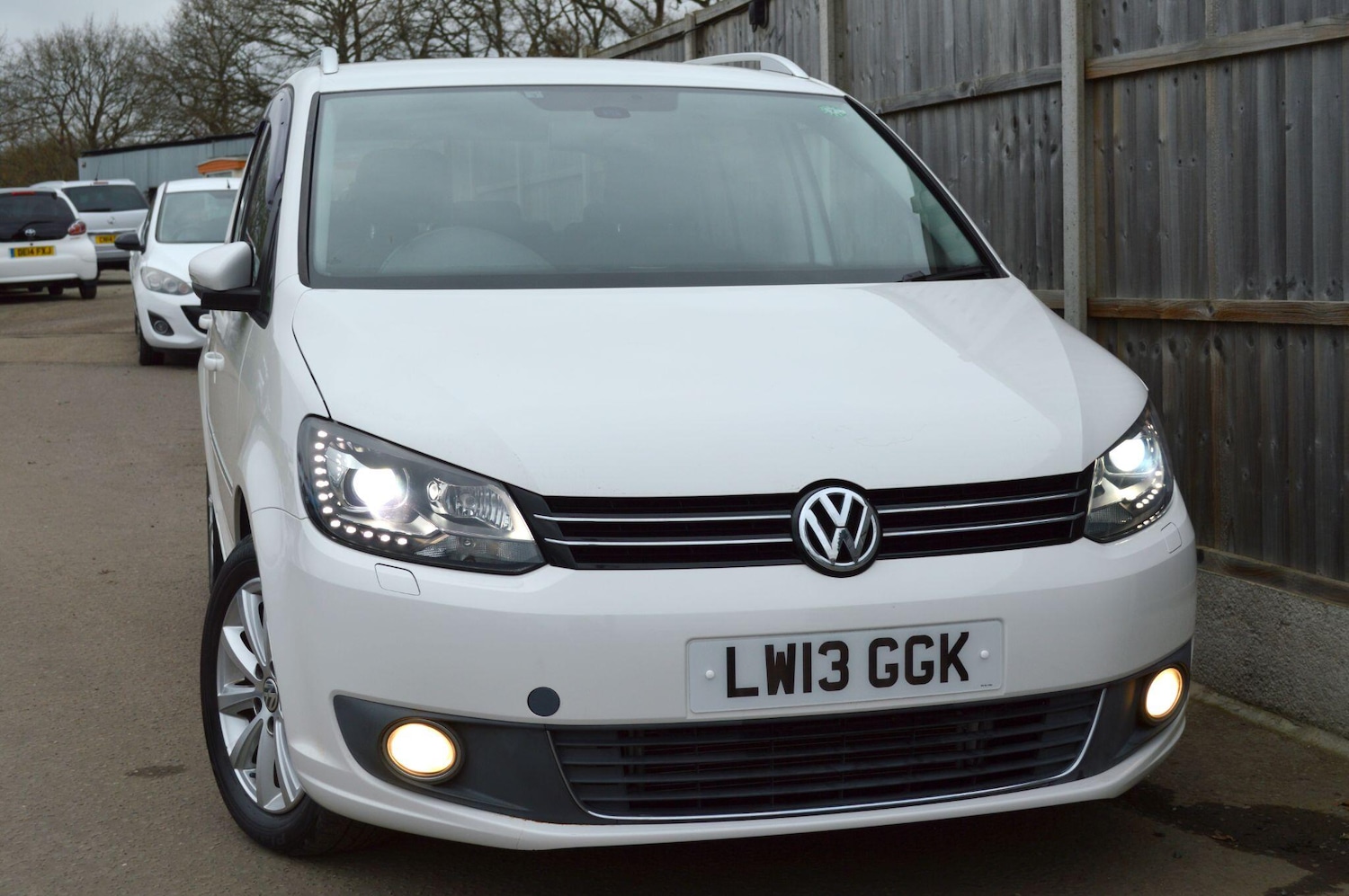Used Volkswagen Touran for sale - 77015896: Photo 22