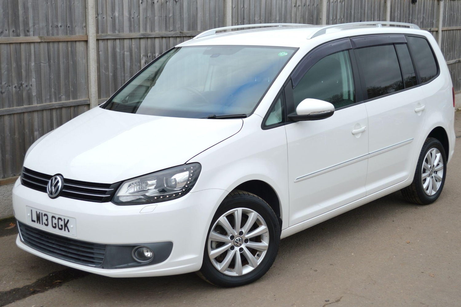 Used Volkswagen Touran for sale - 77015896: Photo 29