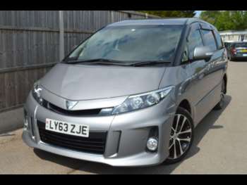 (63) - 2.4 AERAS AUTOMATIC 8 SEATER 5-Door