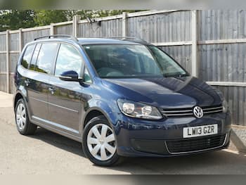 Used Volkswagen Touran 2013 for sale - 79657364: Photo