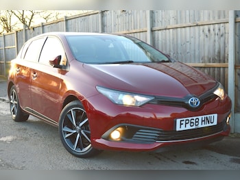 Used Toyota Auris 2018 for sale - 77017200: Photo