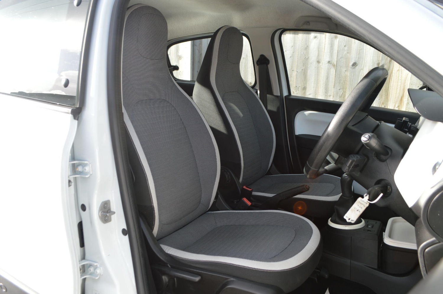 Used Renault Twingo 2017 for sale - 76786512: Photo 15