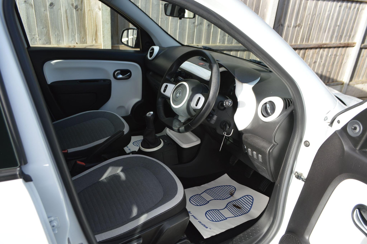 Used Renault Twingo 2017 for sale - 76786512: Photo 17