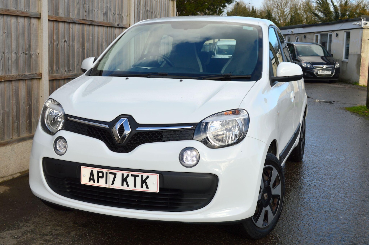 Used Renault Twingo 2017 for sale - 76786512: Photo 3