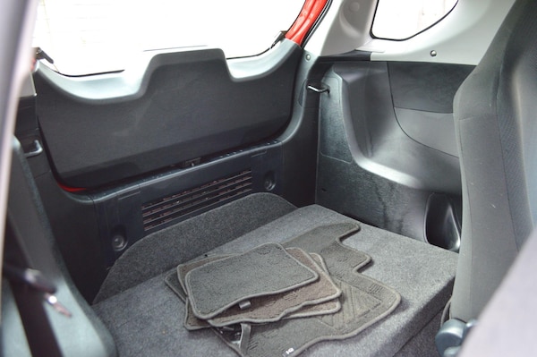 Used Toyota IQ for sale - 76137108: Photo 11