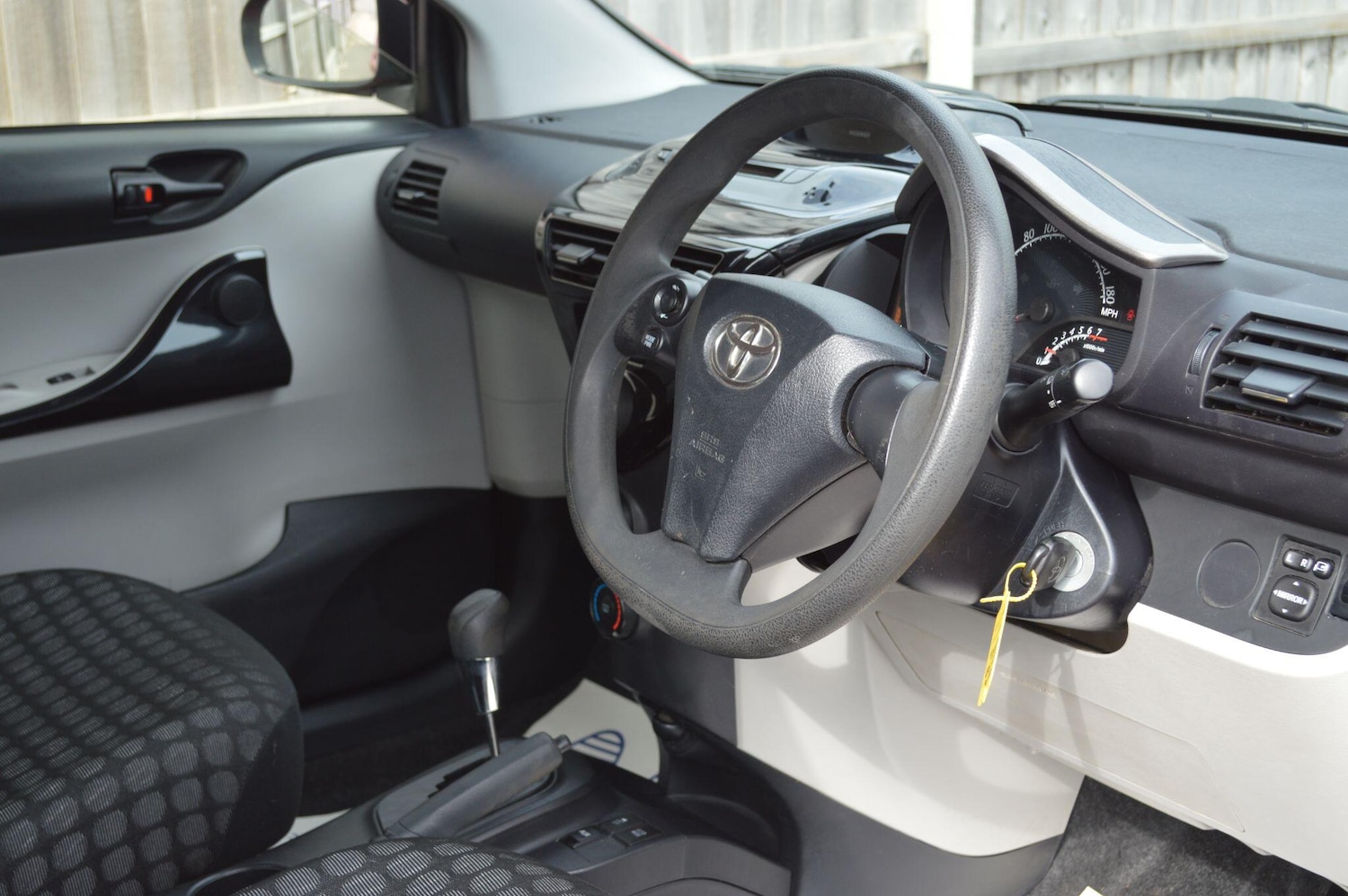 Used Toyota IQ for sale - 76137108: Photo 17