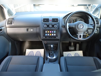 Used Volkswagen Touran 2014 for sale - 75949230: Photo