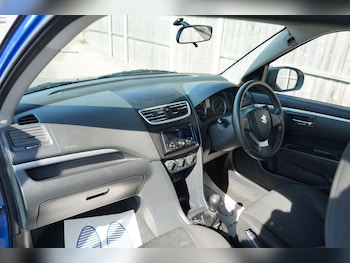 Used Suzuki Swift 2012 for sale - 79412064: Photo