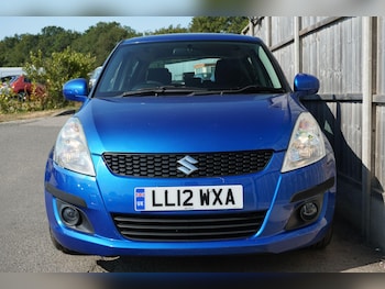Used Suzuki Swift 2012 for sale - 79412064: Photo