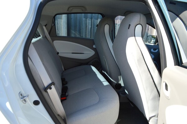 Used Renault Zoe for sale - 76072478: Photo 10