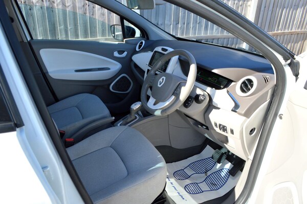 Used Renault Zoe for sale - 76072478: Photo 18