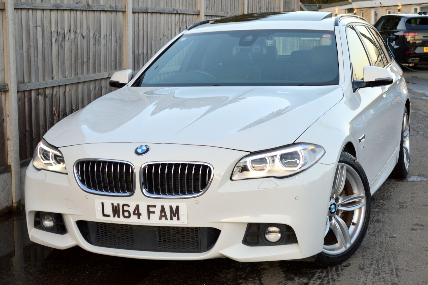 Used BMW 5 Series 2025 for sale - 77016418: Photo 3