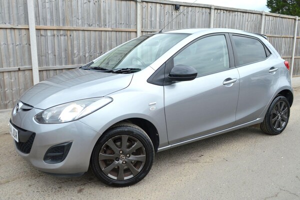 Used Mazda Mazda2 2014 for sale - 75677575: Photo 21
