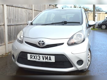 Used Toyota AYGO 2013 for sale - 77738424: Photo