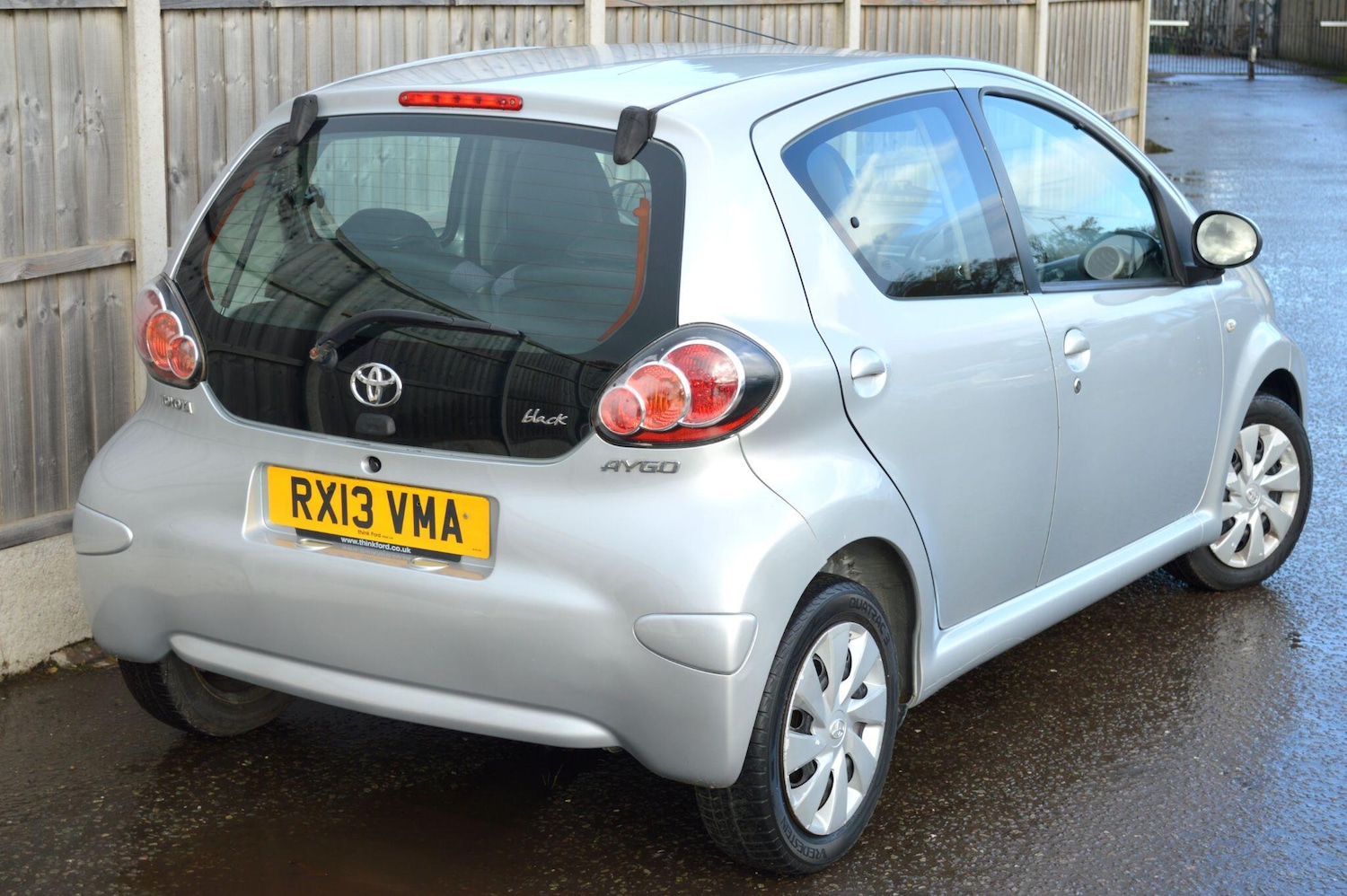 Used Toyota AYGO 2013 for sale - 77738424: Photo 8