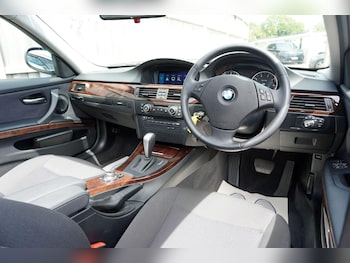 Used BMW 3 Series 2012 for sale - 78923011: Photo