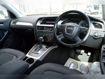 Used Audi A4 2011 for sale - 75756692: Photo