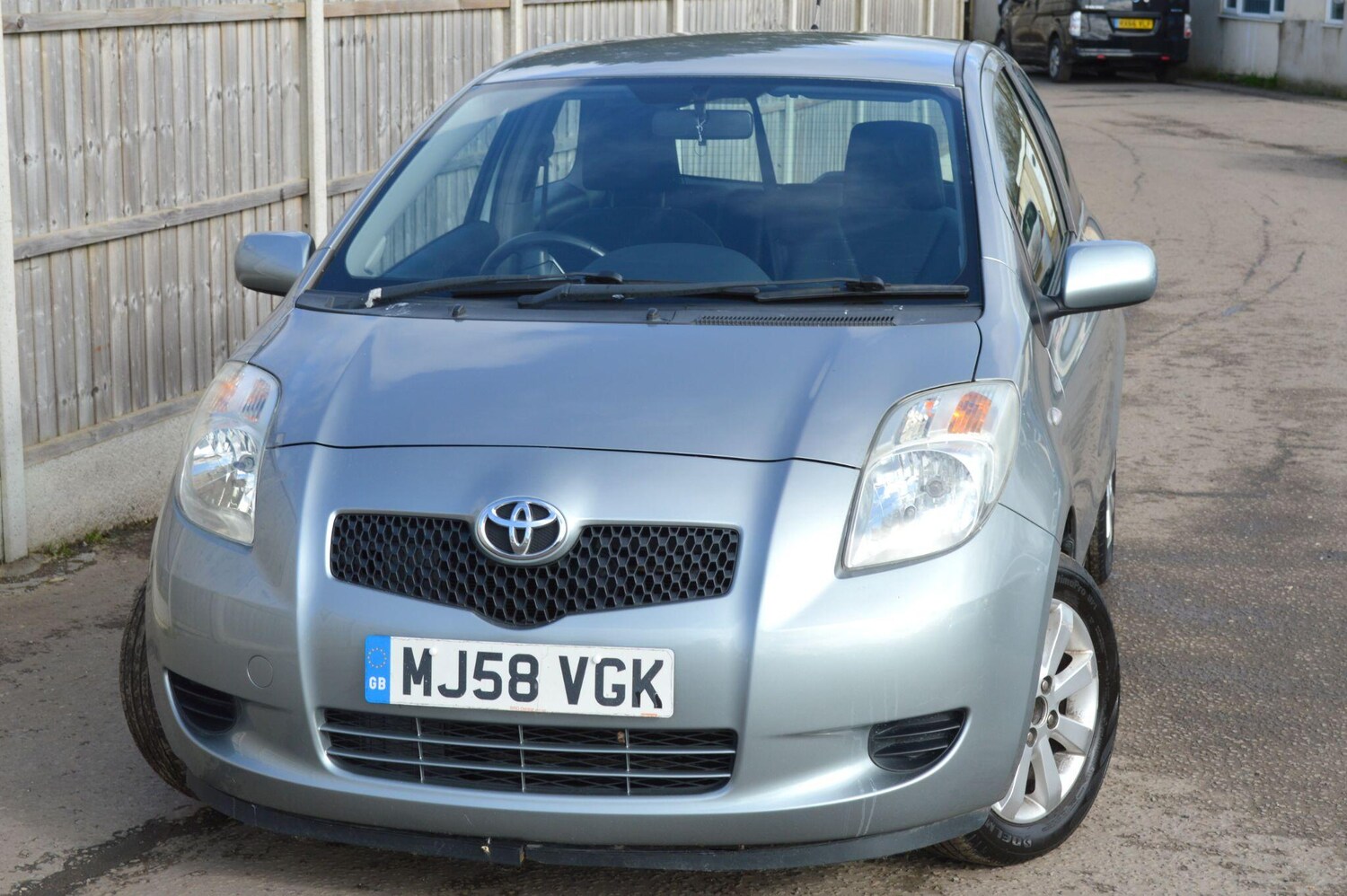 Used Toyota Yaris for sale - 77657908: Photo 18