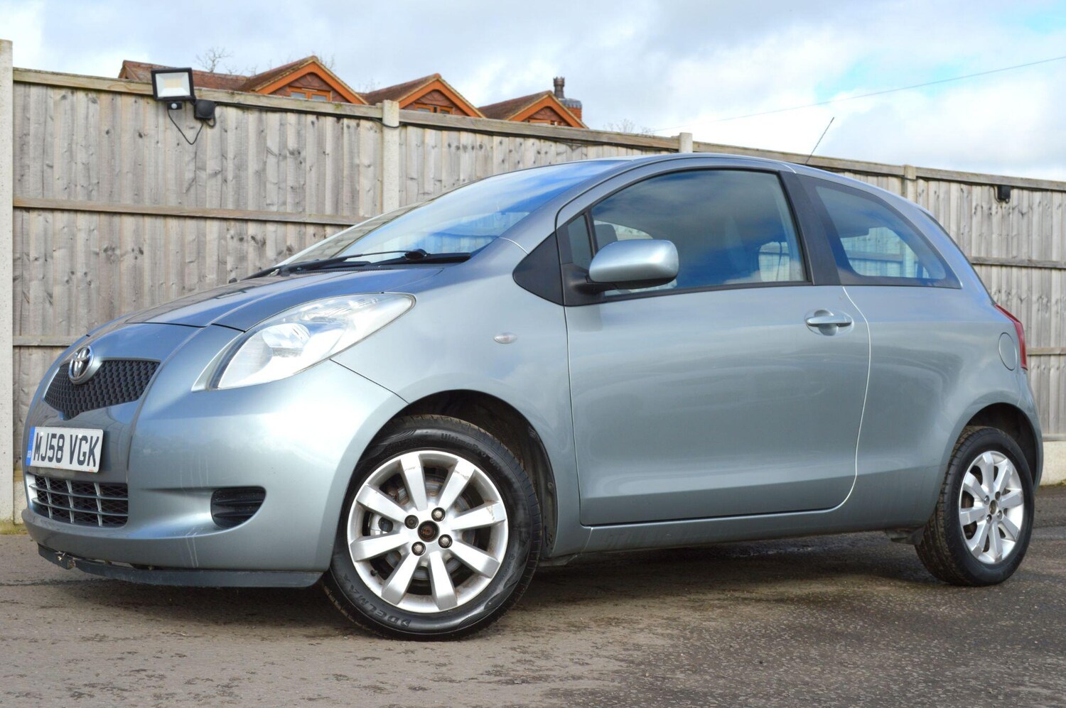 Used Toyota Yaris for sale - 77657908: Photo 22