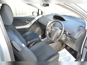Used Toyota Yaris 2008 for sale - 77657908: Photo