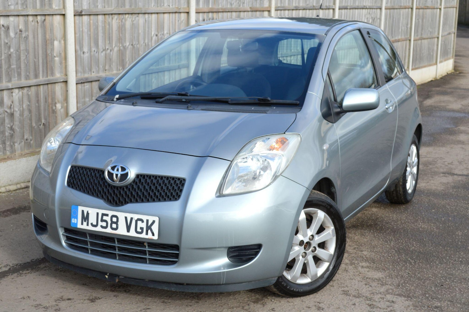 Used Toyota Yaris for sale - 77657908: Photo 3