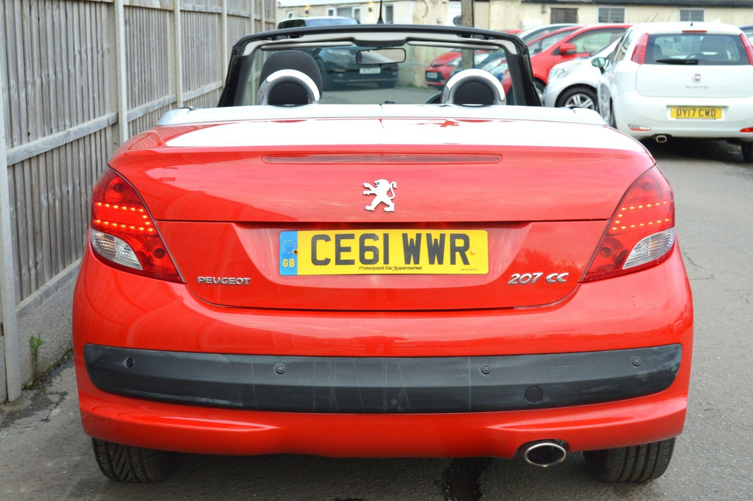 Used Peugeot 207 2011 for sale - 76996285: Photo 14