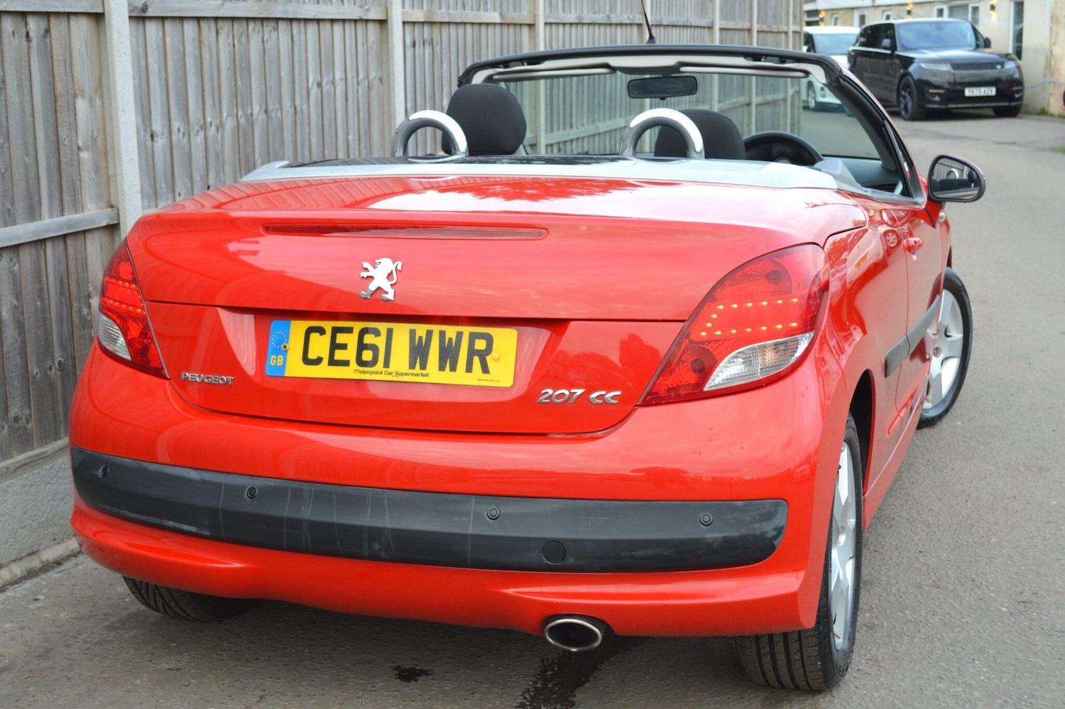 Used Peugeot 207 2011 for sale - 76996285: Photo 24