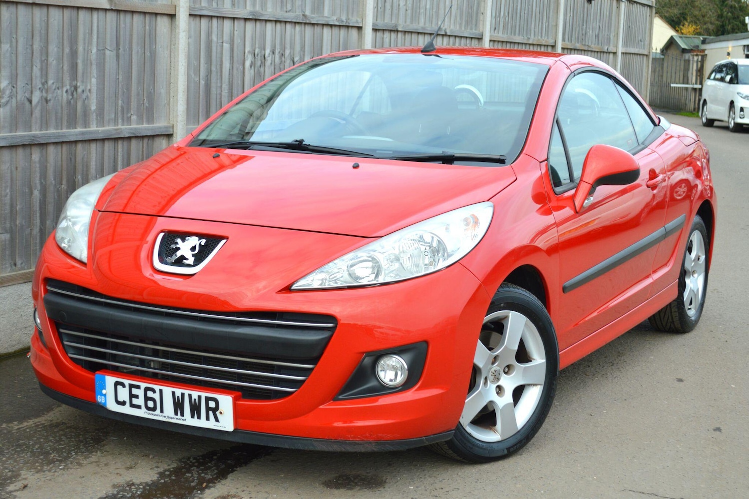 Used Peugeot 207 2011 for sale - 76996285: Photo 26