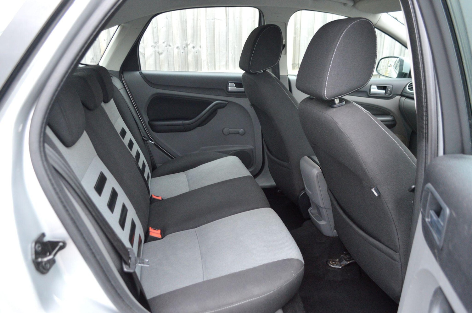 Used Ford Focus 2010 for sale - 77523706: Photo 10