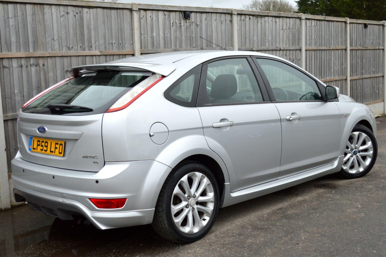 Used Ford Focus 2010 for sale - 77523706: Photo 22