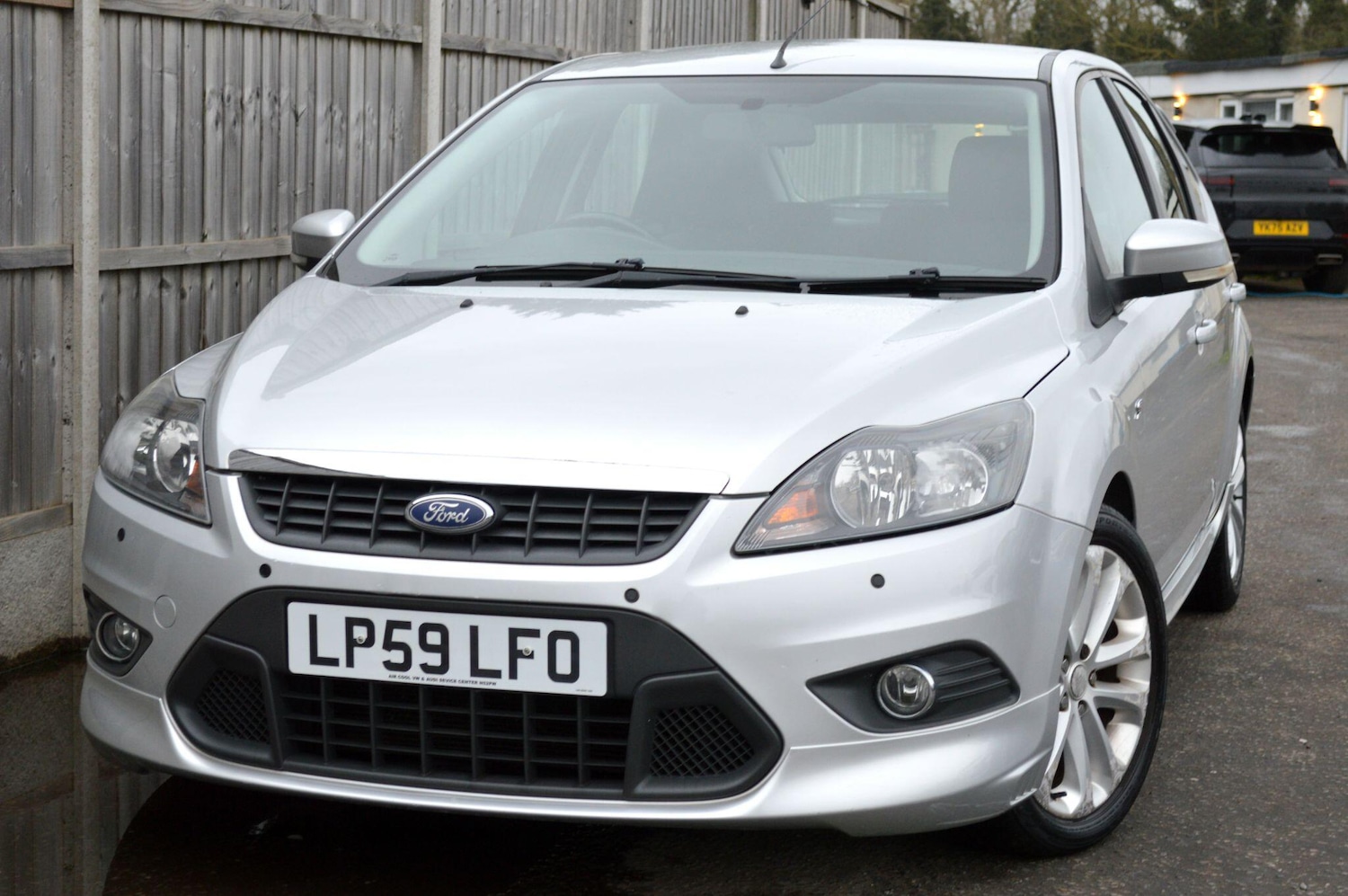 Used Ford Focus 2010 for sale - 77523706: Photo 3