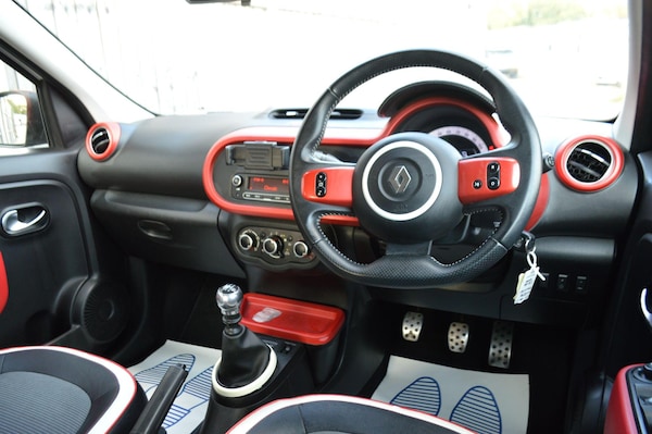 Used Renault Twingo 2014 for sale - 76213890: Photo 2
