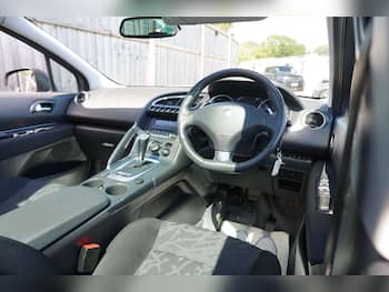 Used Peugeot 3008 2011 for sale - 79720422: Photo