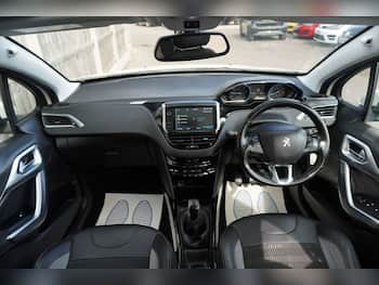 Used Peugeot 2008 2019 for sale - 79725461: Photo