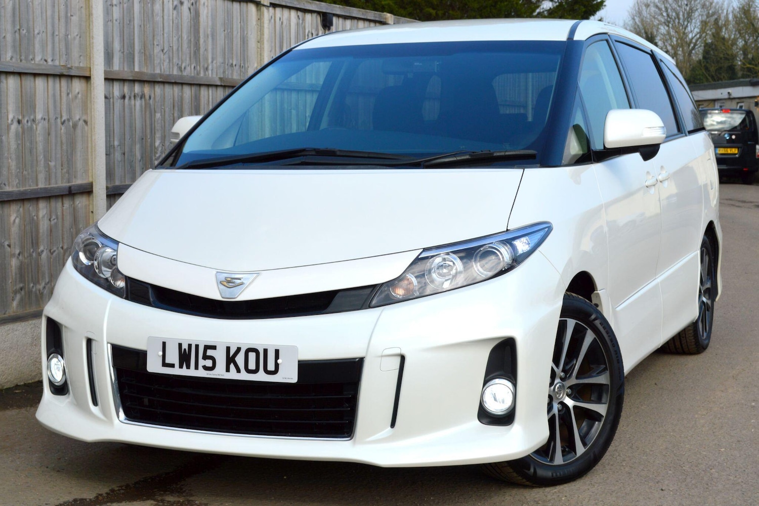 Used Toyota Estima for sale - 77808839: Photo 31