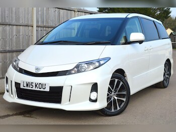 Used Toyota Estima 2015 for sale - 77808839: Photo