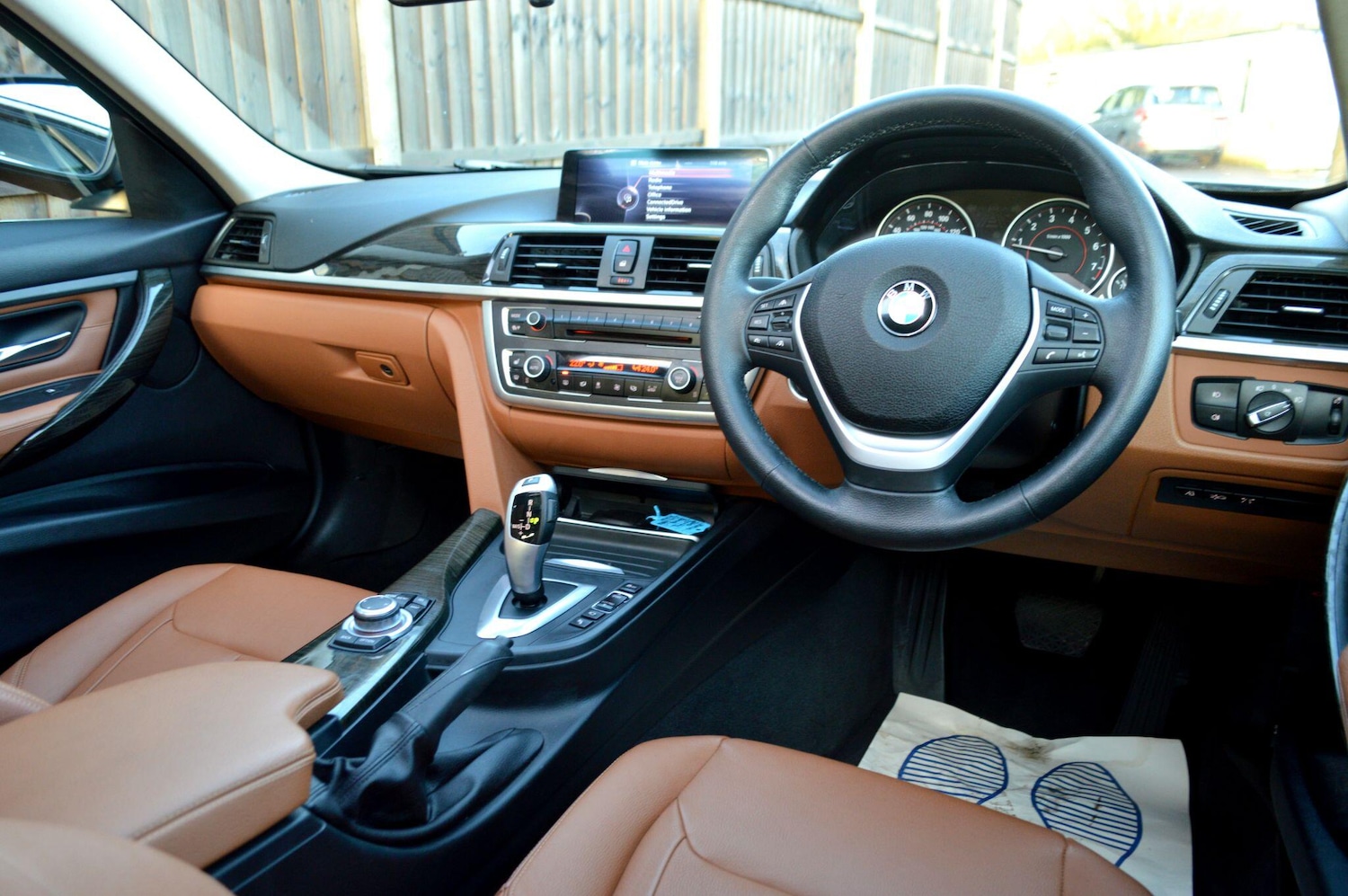 Used BMW 3 Series for sale - 76839527: Photo 2