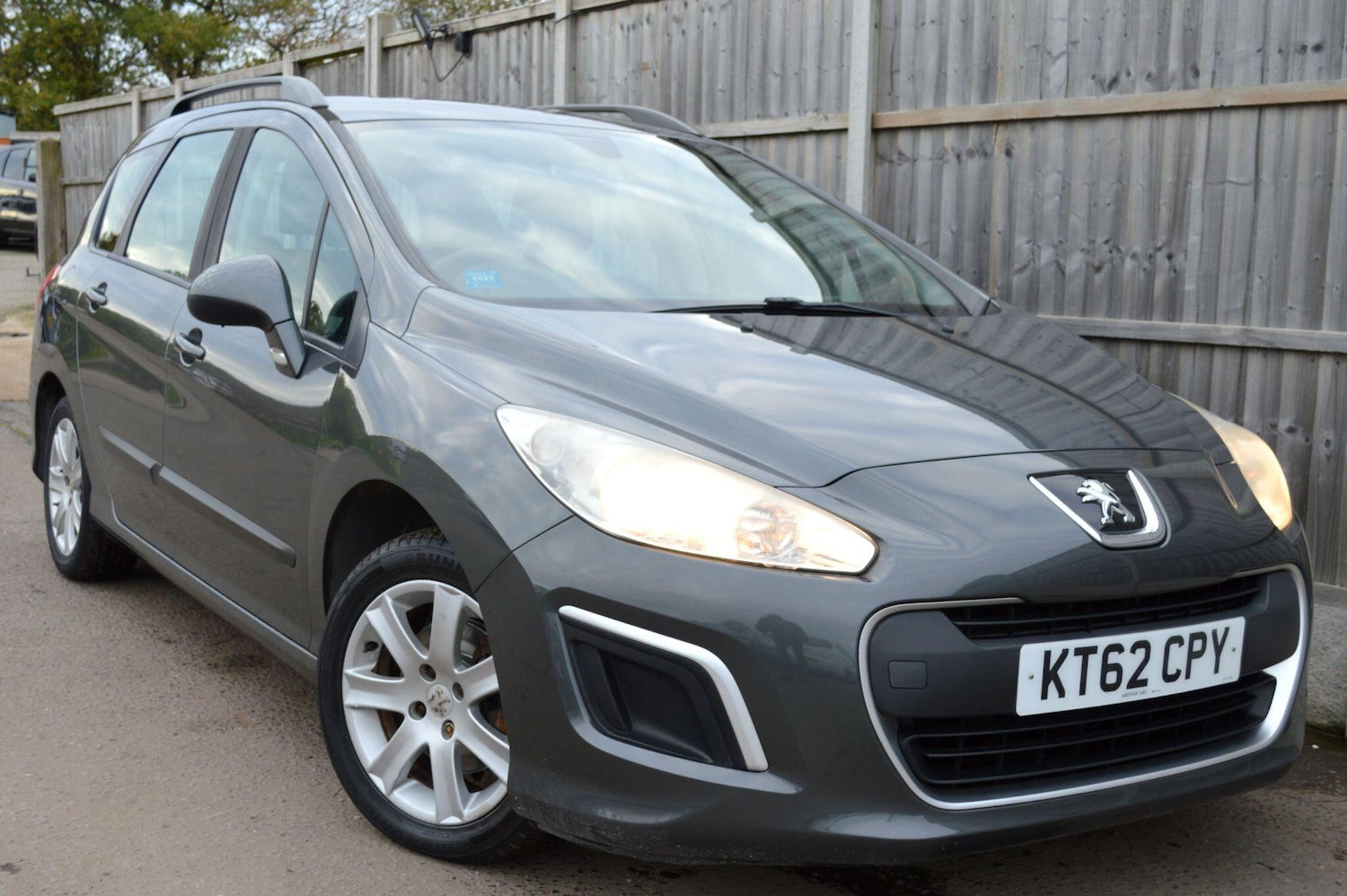 Used Peugeot 308 2018 for sale - 76573032: Photo 3