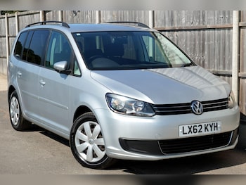 Used Volkswagen Touran 2013 for sale - 79362649: Photo