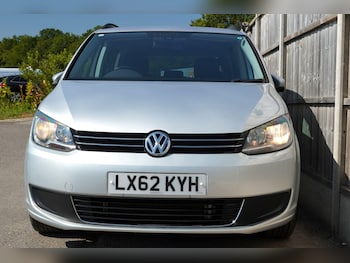 Used Volkswagen Touran 2013 for sale - 79362649: Photo