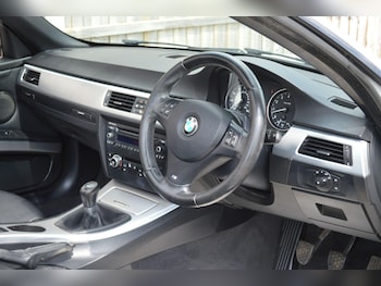 Used BMW 3 Series 2010 for sale - 74610664: Photo