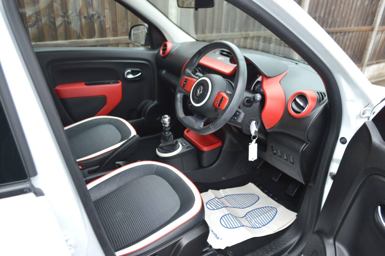 Used Renault Twingo 2016 for sale - 76752560: Photo 16