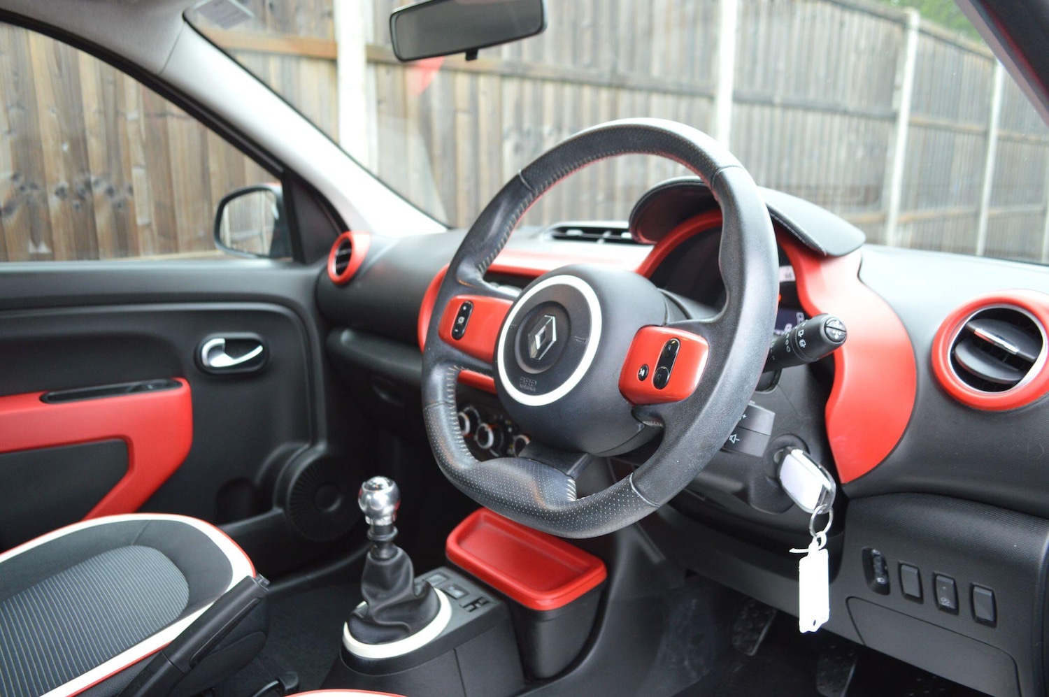 Used Renault Twingo 2016 for sale - 76752560: Photo 17