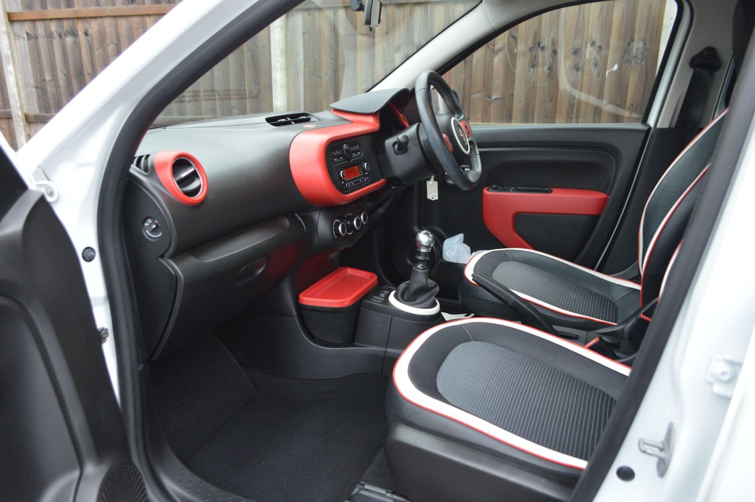 Used Renault Twingo 2016 for sale - 76752560: Photo 18