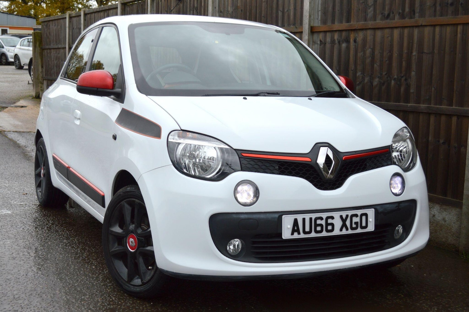 Used Renault Twingo 2016 for sale - 76752560: Photo 3