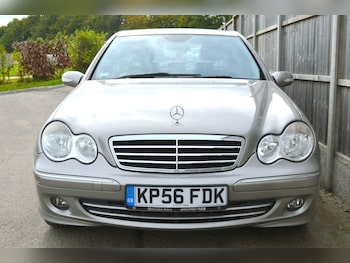 Used Mercedes-Benz C-Class 2006 for sale - 76151345: Photo
