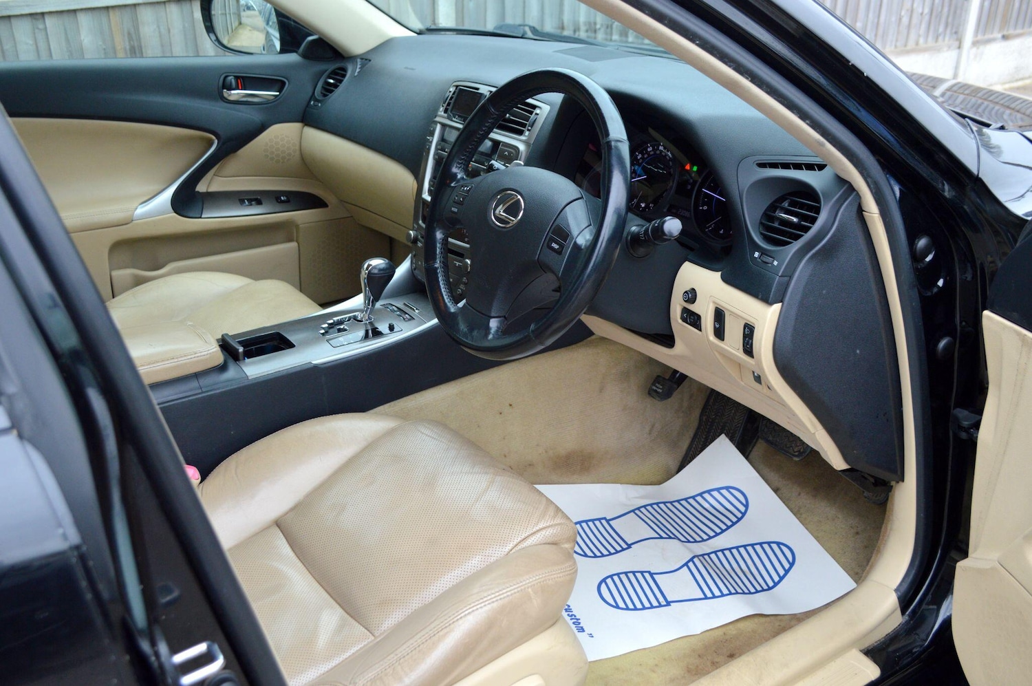 Used Lexus IS for sale - 77704839: Photo 2