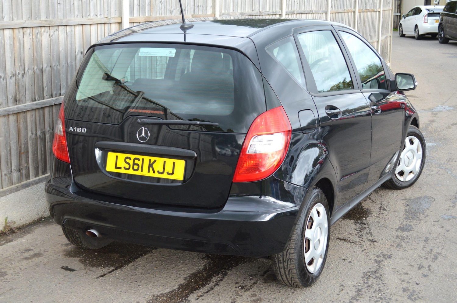 Used Mercedes-Benz A-Class 2011 for sale - 76349909: Photo 10