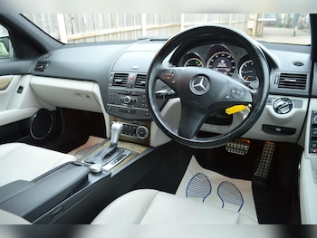 Used Mercedes-Benz C Class 2009 for sale - 76953261: Photo