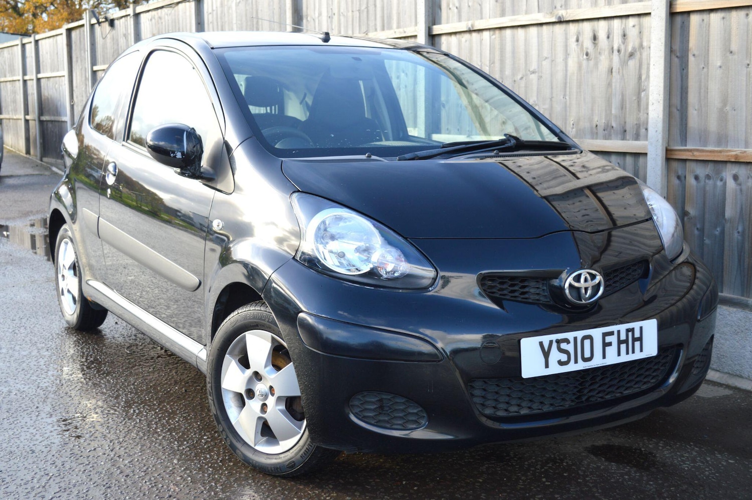 Used Toyota AYGO 2010 for sale - 76786374: Photo 3